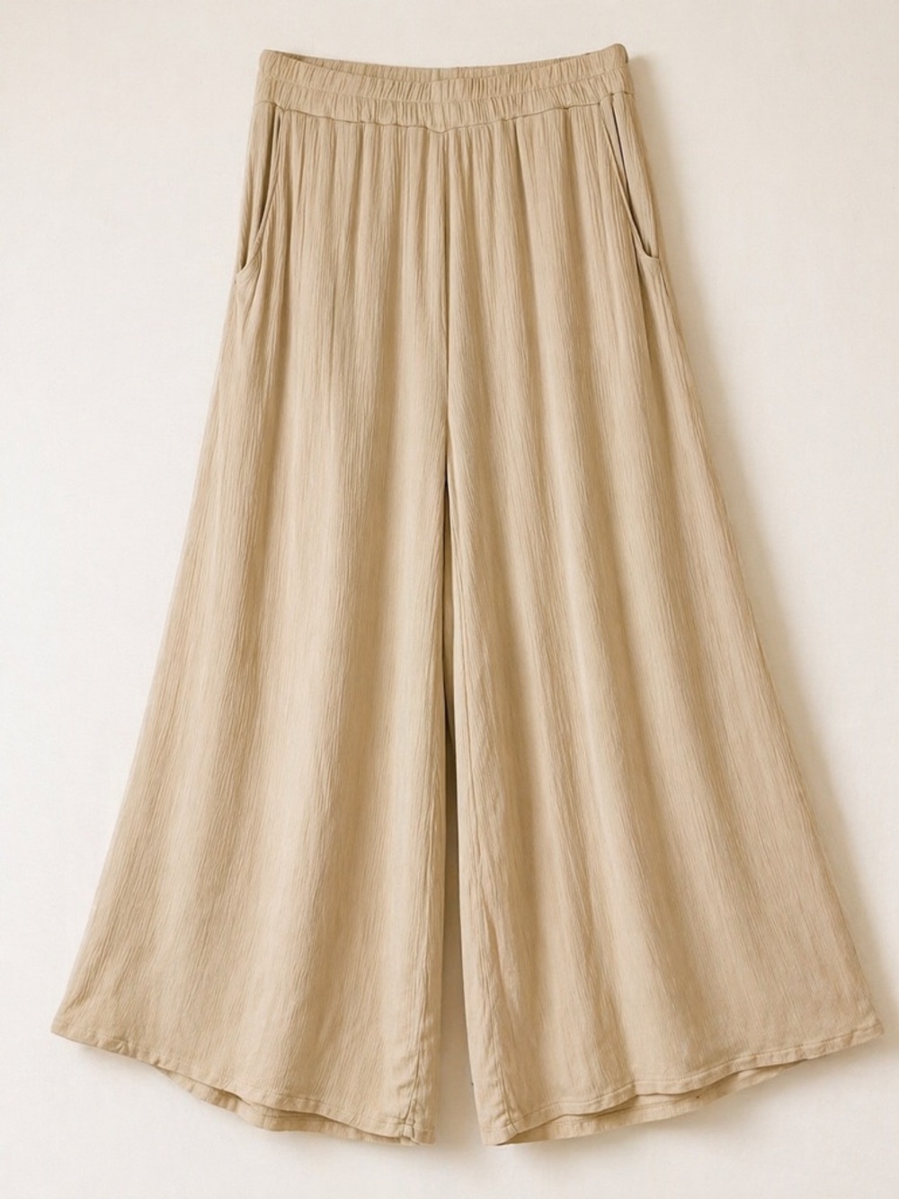Zenana cream/ivory wide leg cropped pants, size small, NWOT